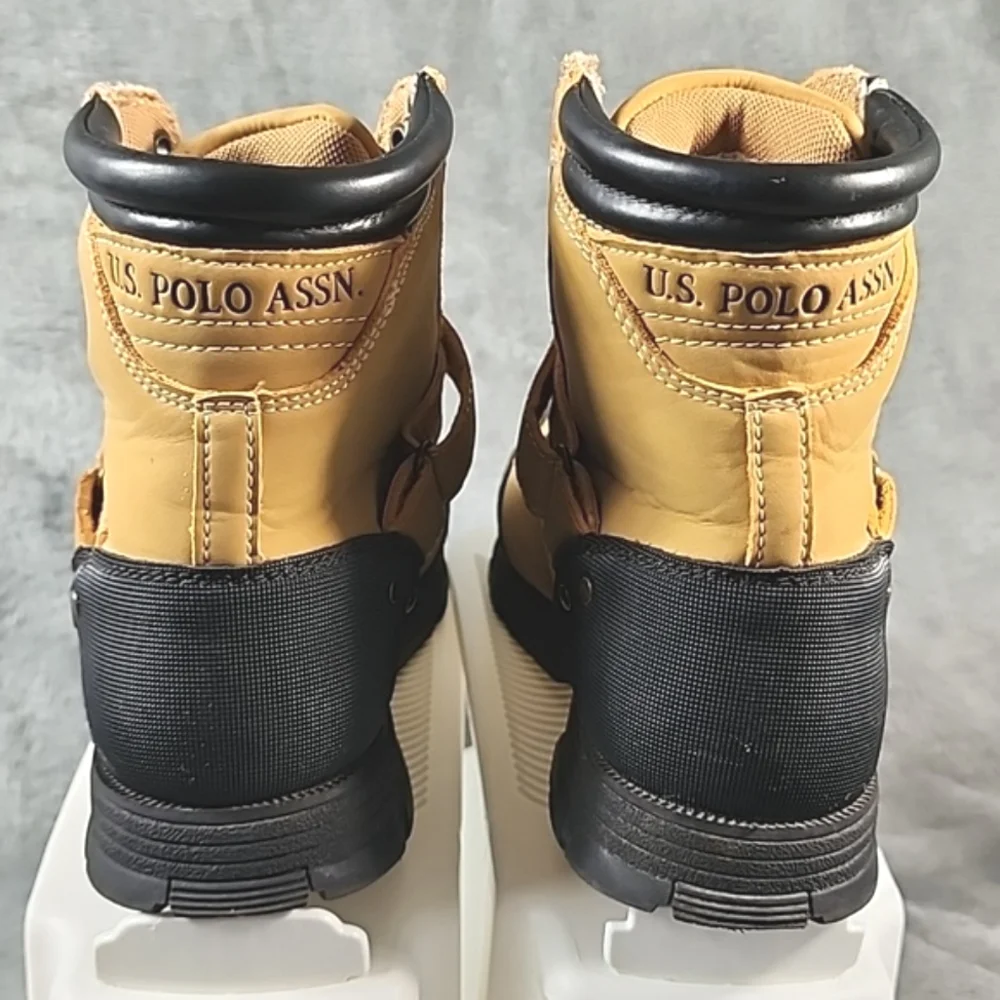 U S POLO Assn Connor Kid's Boots. Size 3 - Picture 3 of 9